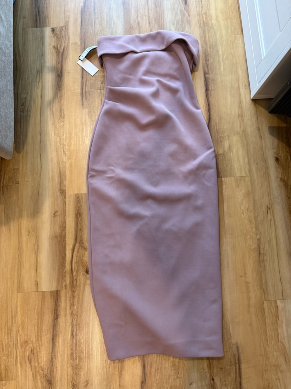 Aritzia EyeCatcher Dress